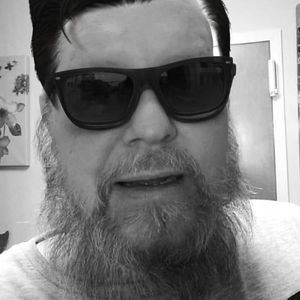 Meet your Posher, Richard